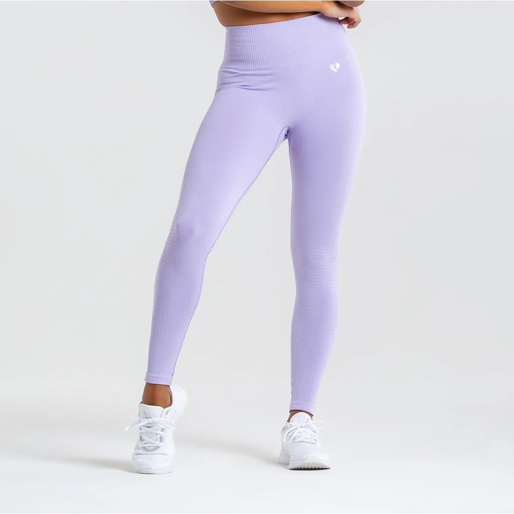 Size small-NWT women’s best seamless leggings